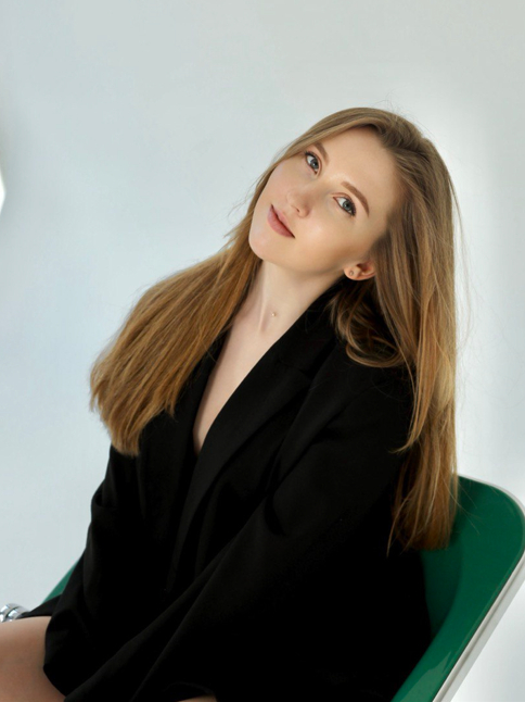 Алина Травницкая